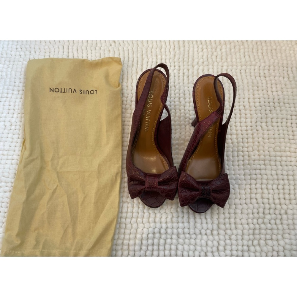 Brand New Louis Vuitton crocodile leather Sandals 10MM